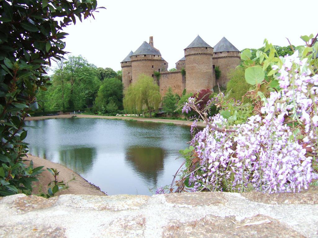 Bed and Breakfast La Cloue Sainte-Marie-du-Bois  Екстер'єр фото